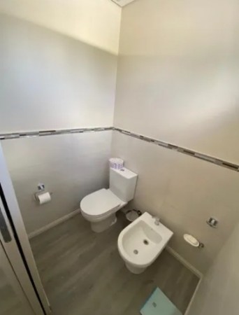 Casa en Venta en Country Altos del Sol - 6 ambientes!