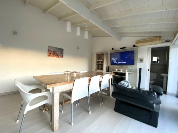 Impecable Casa en venta en Ituzaingo - 4 ambientes!