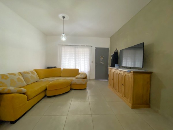 Duplex en Venta en Ituzaingo - 3 ambientes impecable!