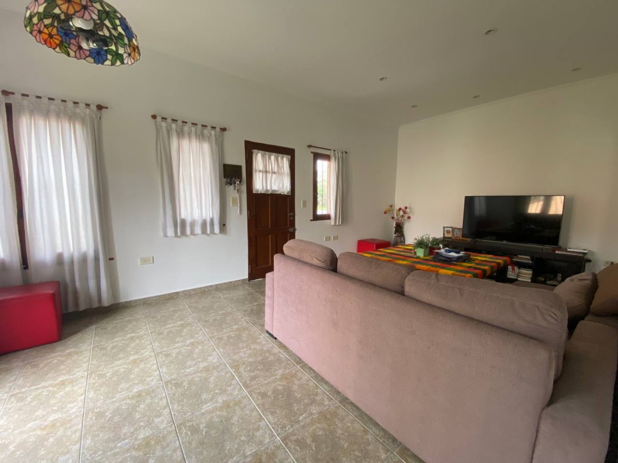 Casa en venta en Castelar Norte - 3 ambientes!