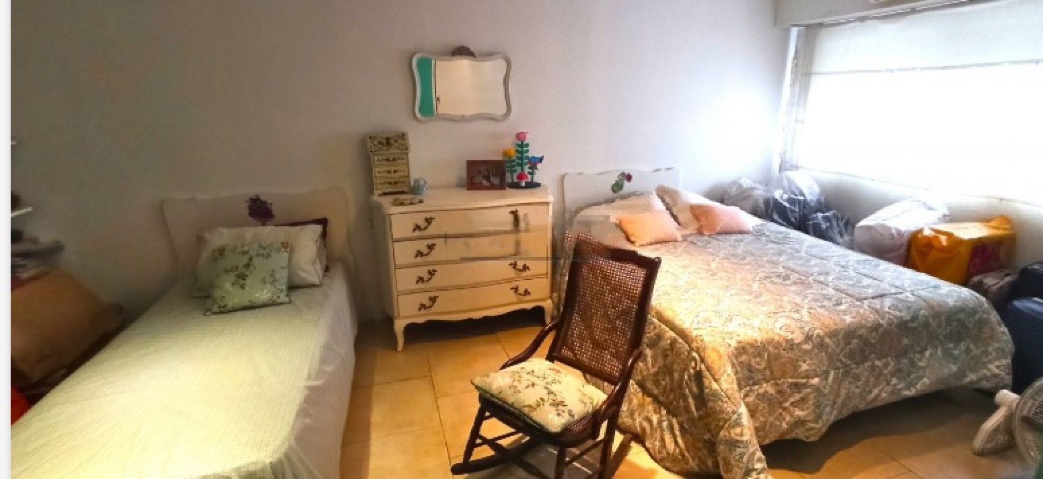 Casa 4 ambientes impecable !