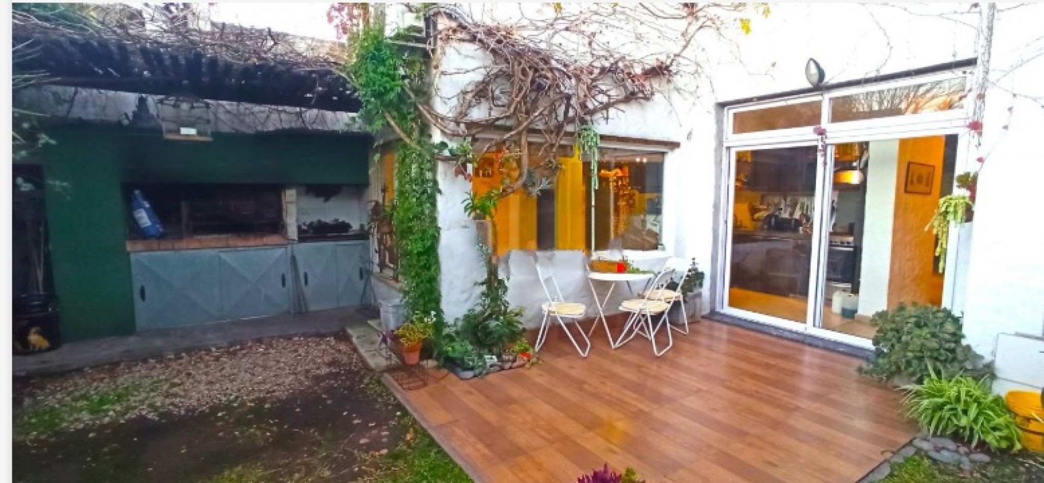 Casa 4 ambientes impecable !