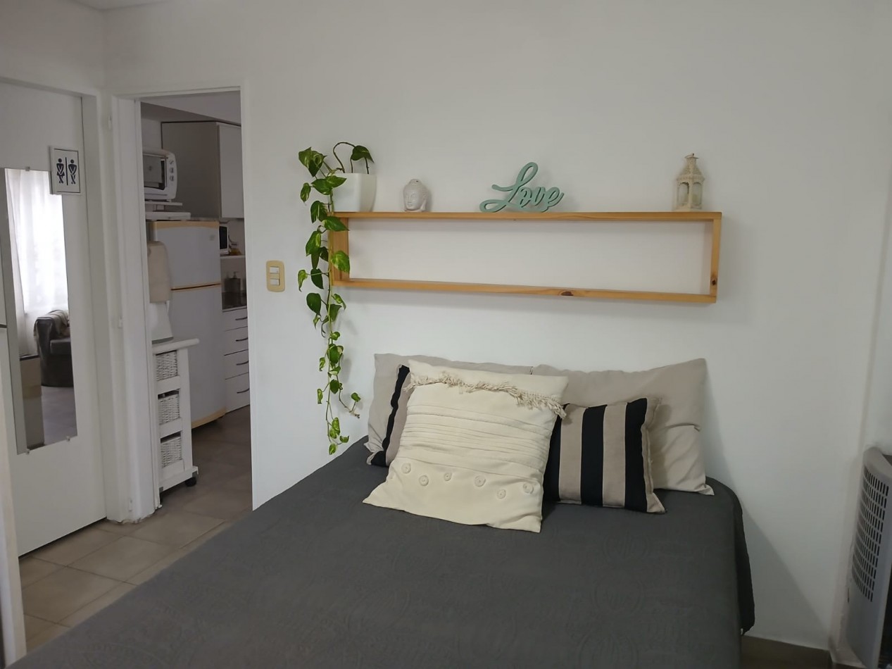 Departamento 2 ambientes - Castelar Centro !