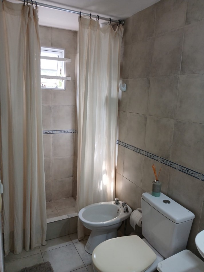 Departamento 2 ambientes - Castelar Centro !