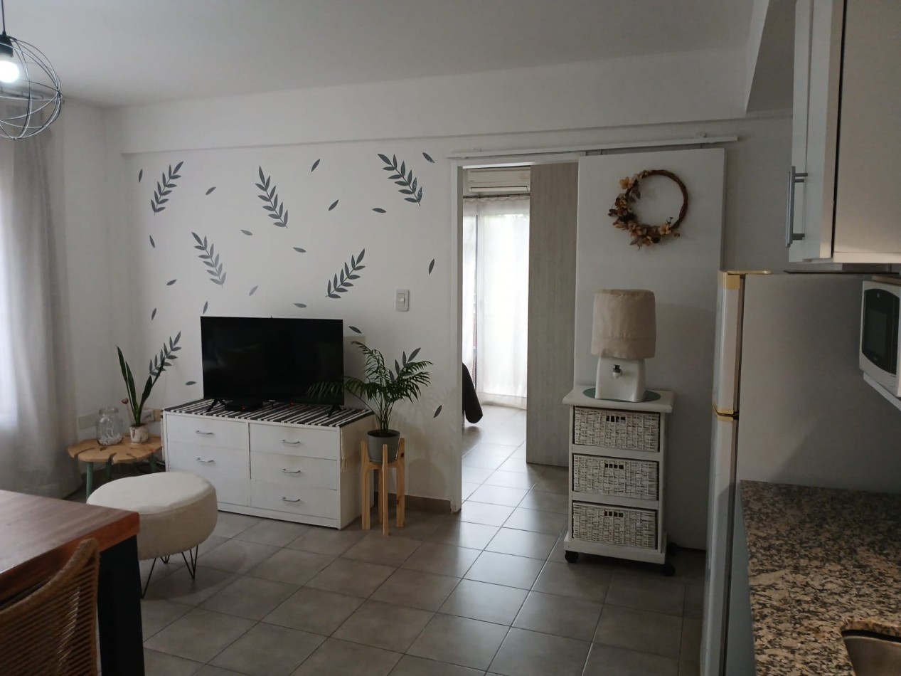 Departamento 2 ambientes - Castelar Centro !