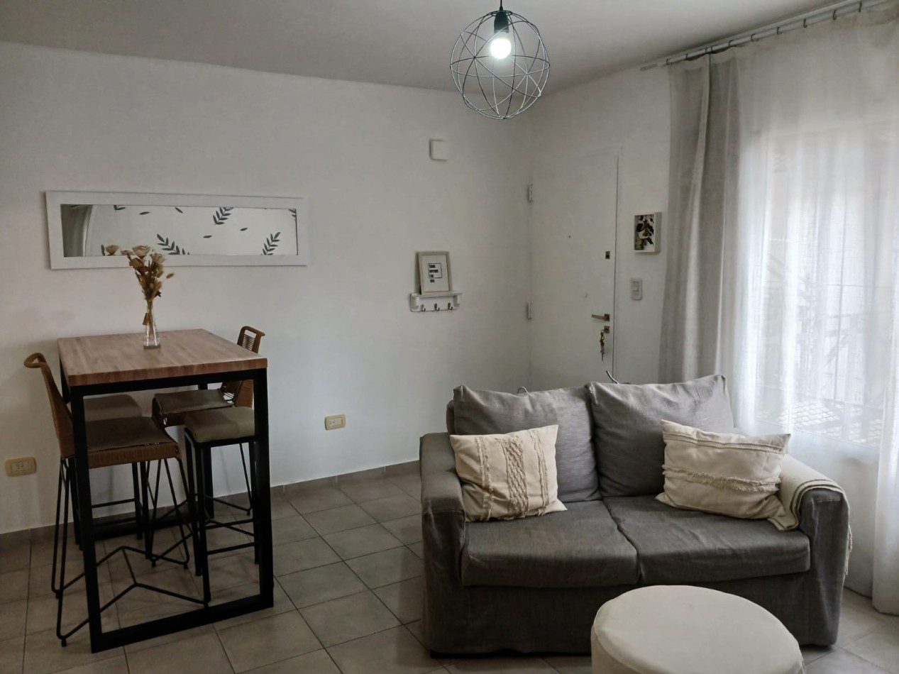 Departamento 2 ambientes - Castelar Centro !