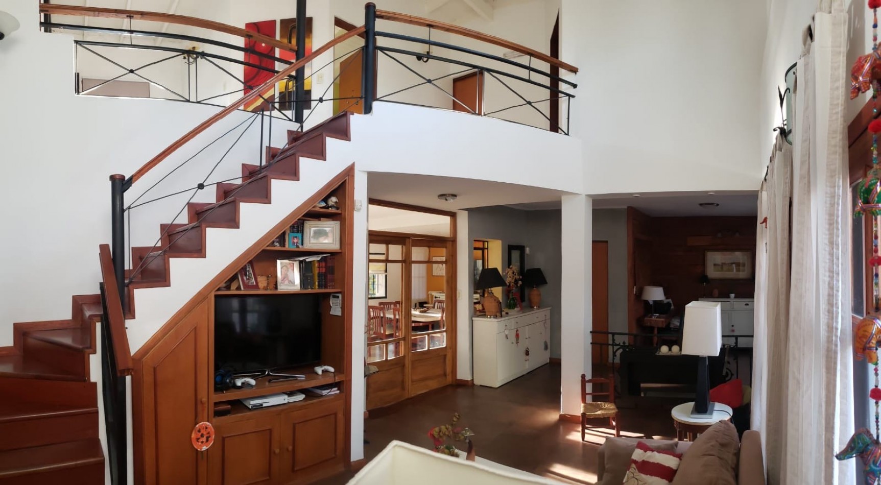 Armada Argentina 800 ! Casa Minimalista 5 ambientes