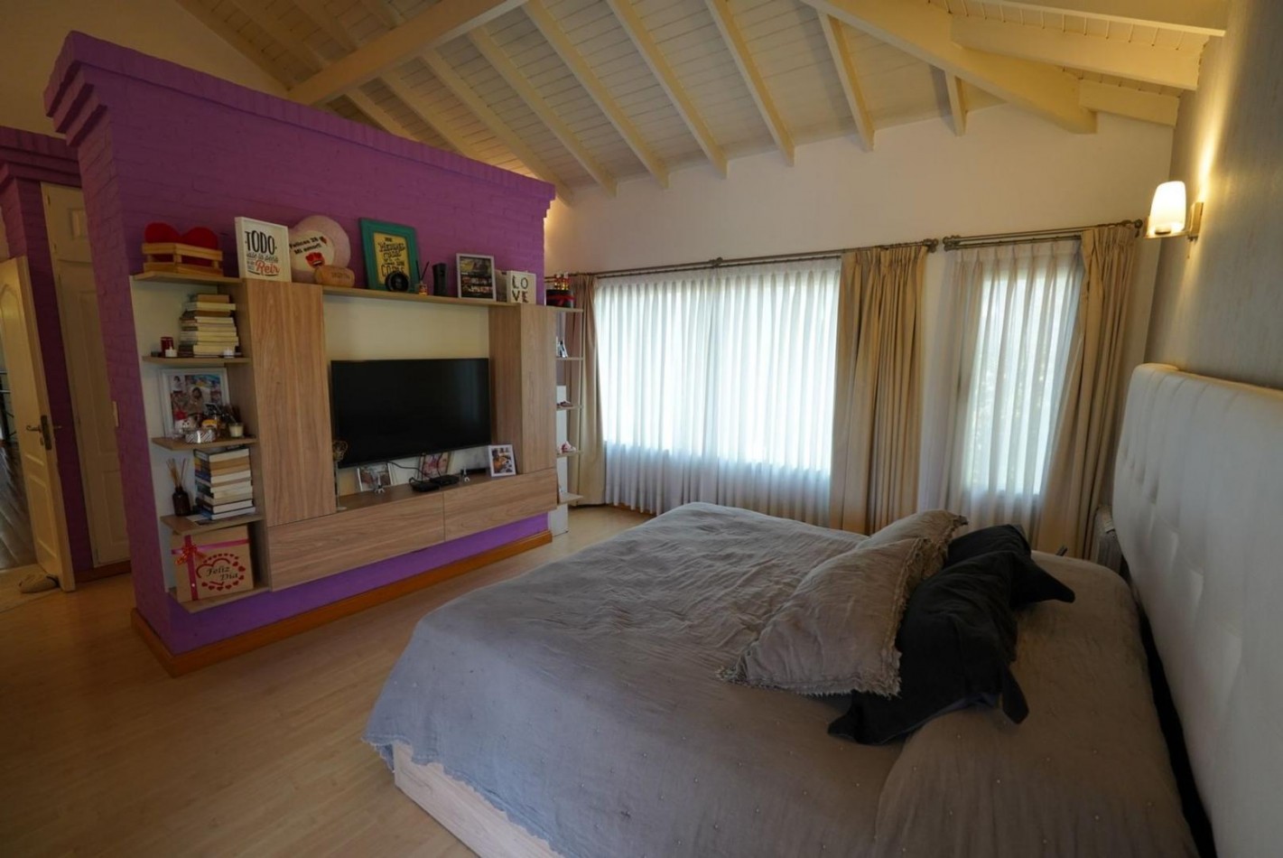 Chalet 5 ambientes - De Categoria 