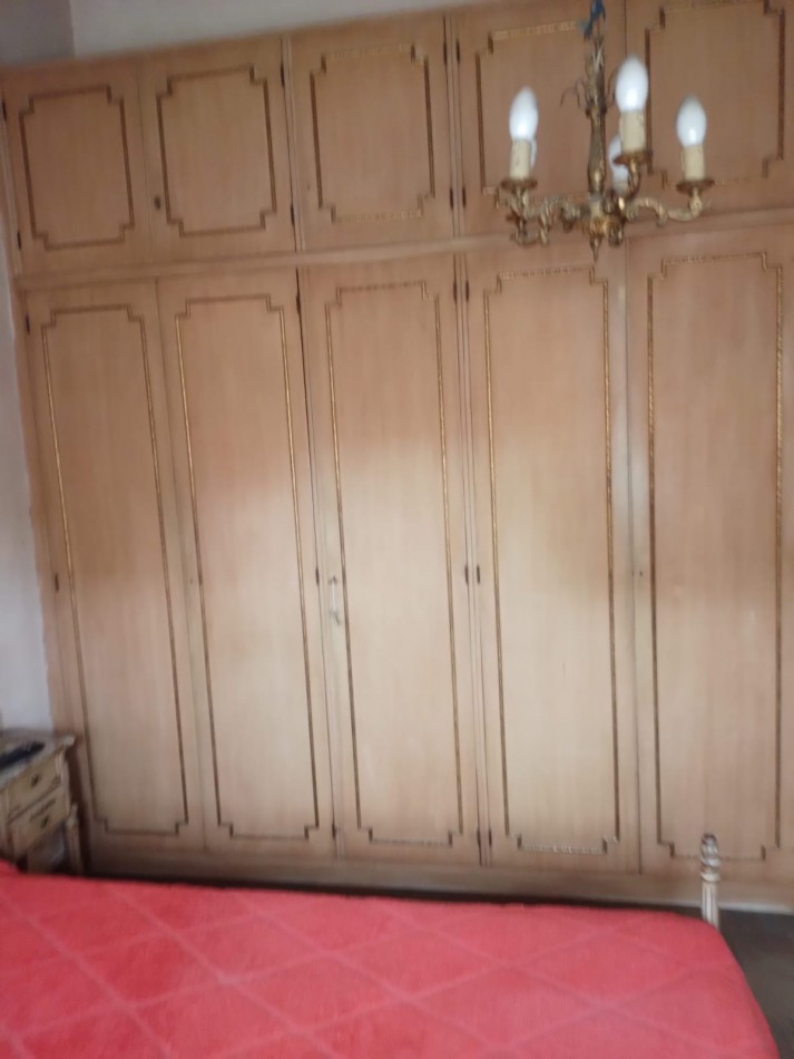 Chalet 3 ambientes a reciclar