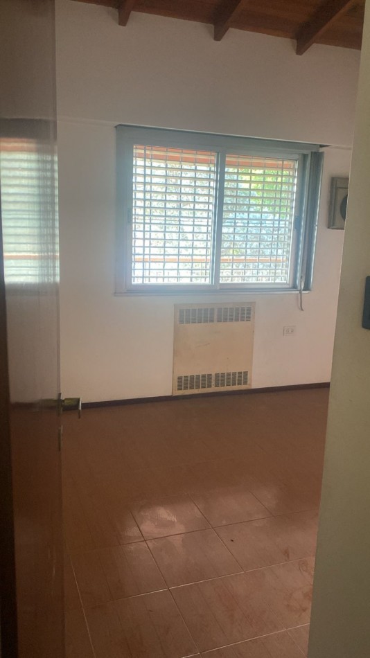 Chalet 5 ambientes en ALQUILER