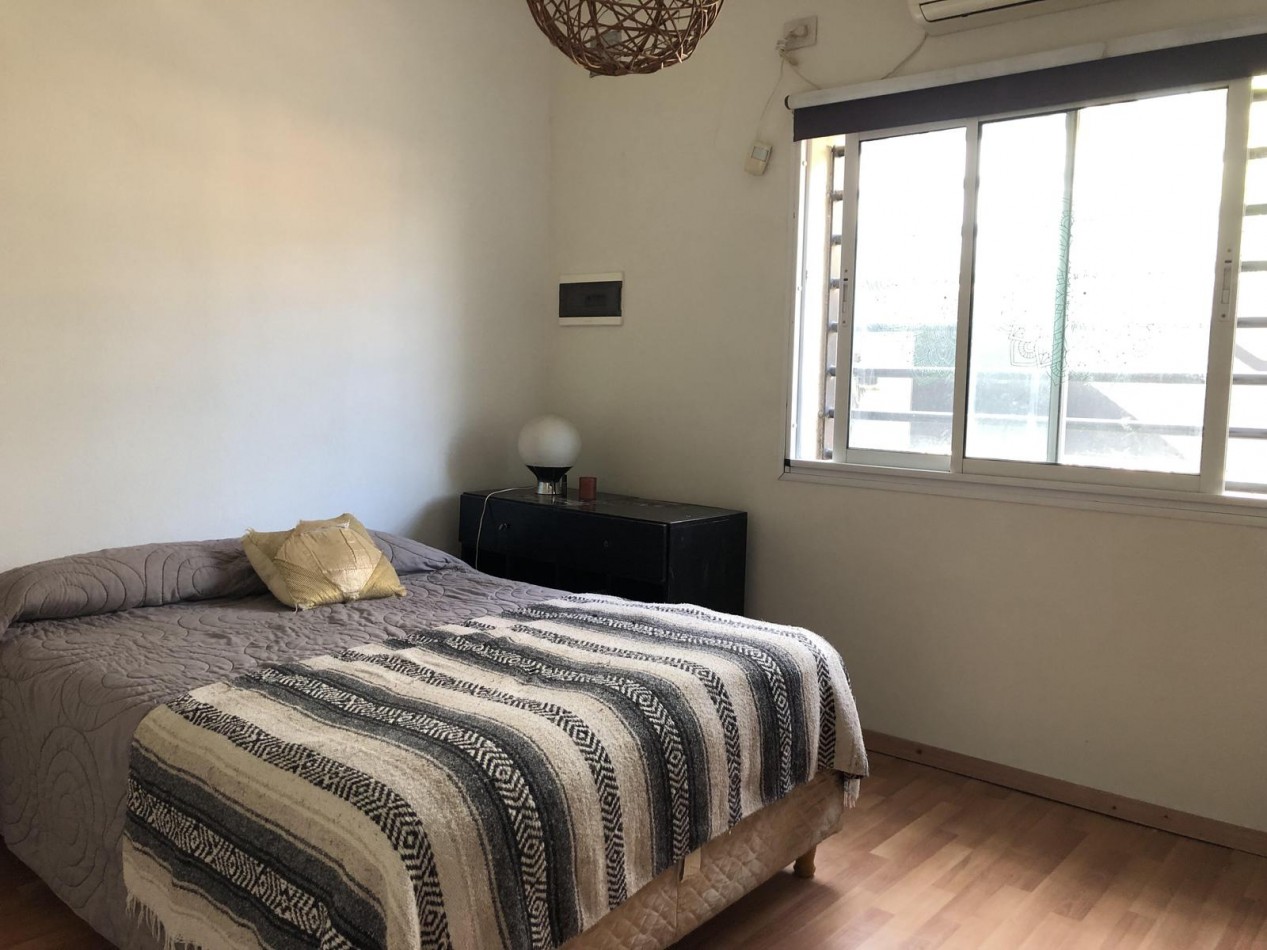 Casa 4 ambientes impecable 