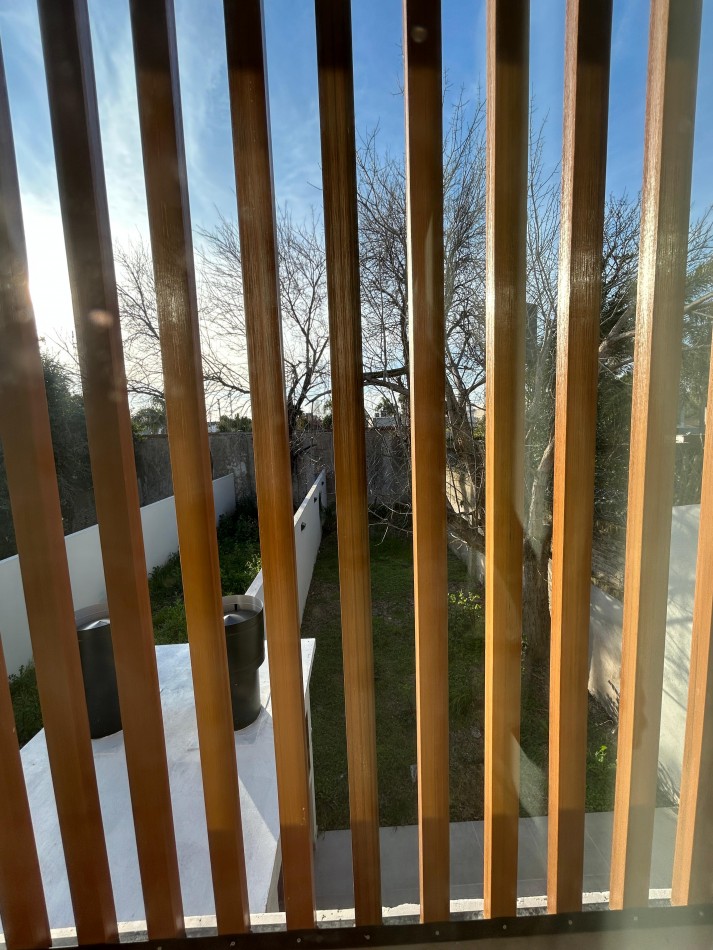 Casa 4 ambientes a ESTRENAR !!