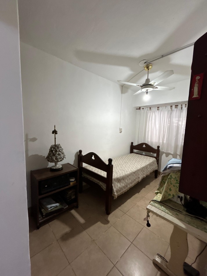Casa 4 ambientes ! Acepta Permutas