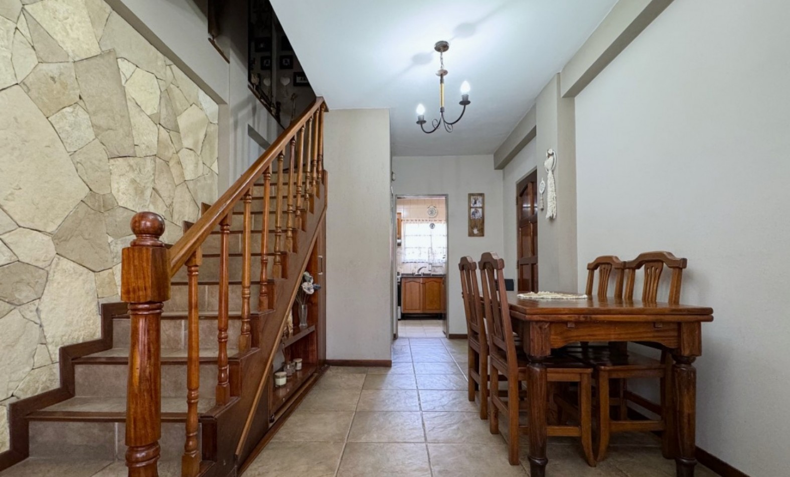 Duplex 4 ambientes impecable !!