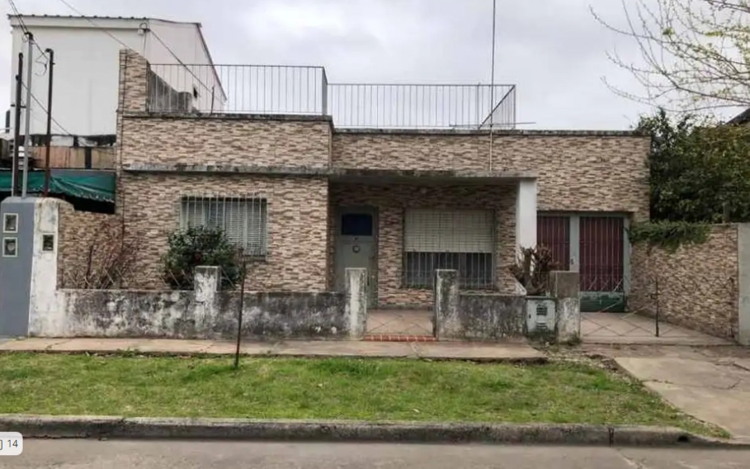 Casa americana 3 ambientes ! Lote de 10 x 35 