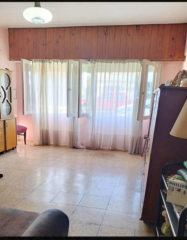 Casa 3 ambientes a modernizar