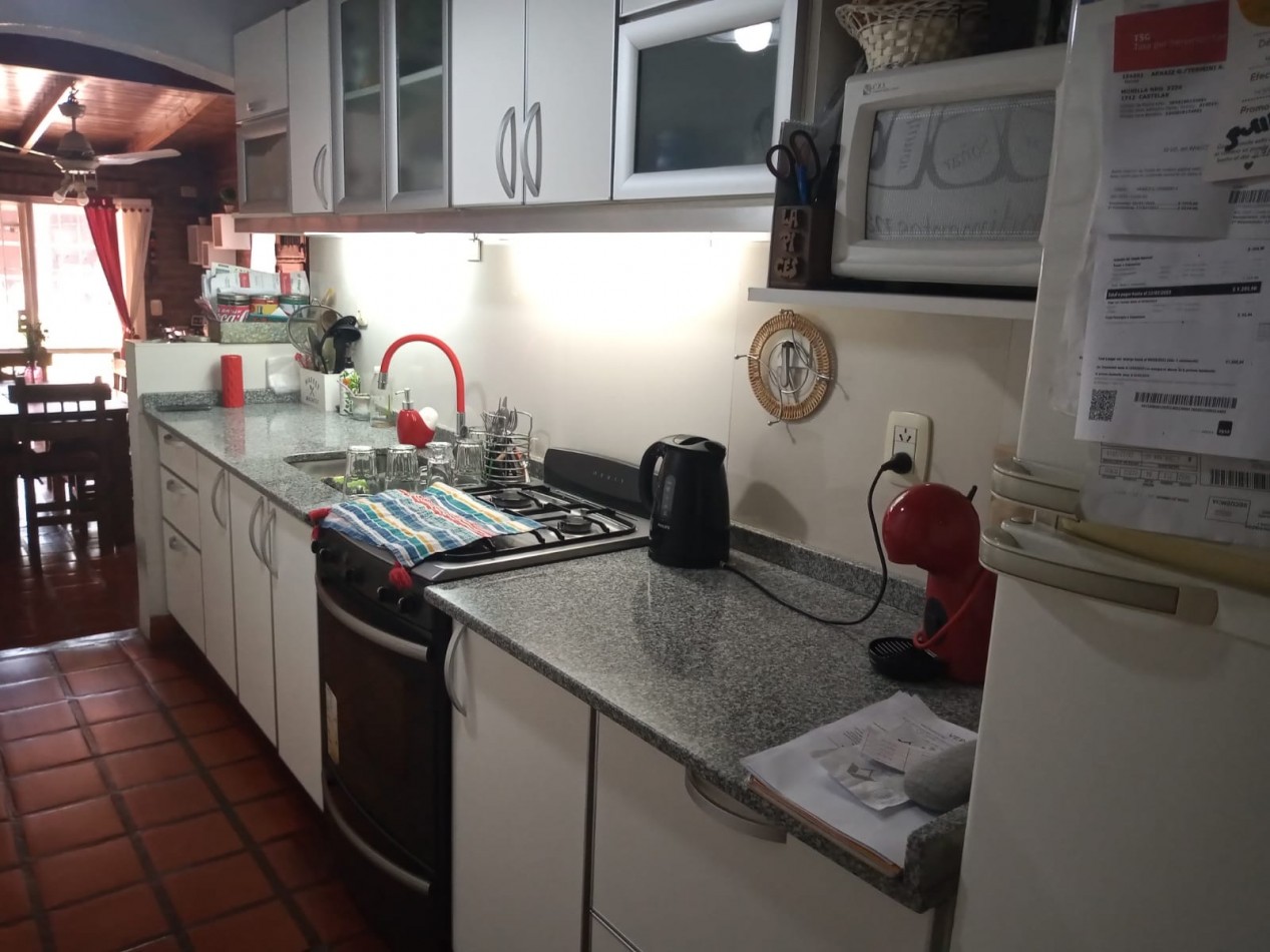 Munilla 3200 ! Casa en ph 4 ambientes