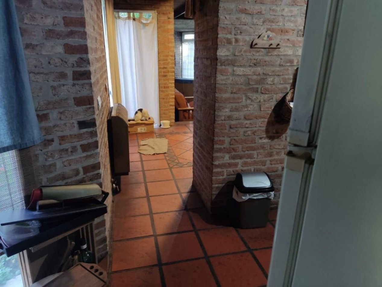 Chalet 4 ambientes sobre 1250 metros 