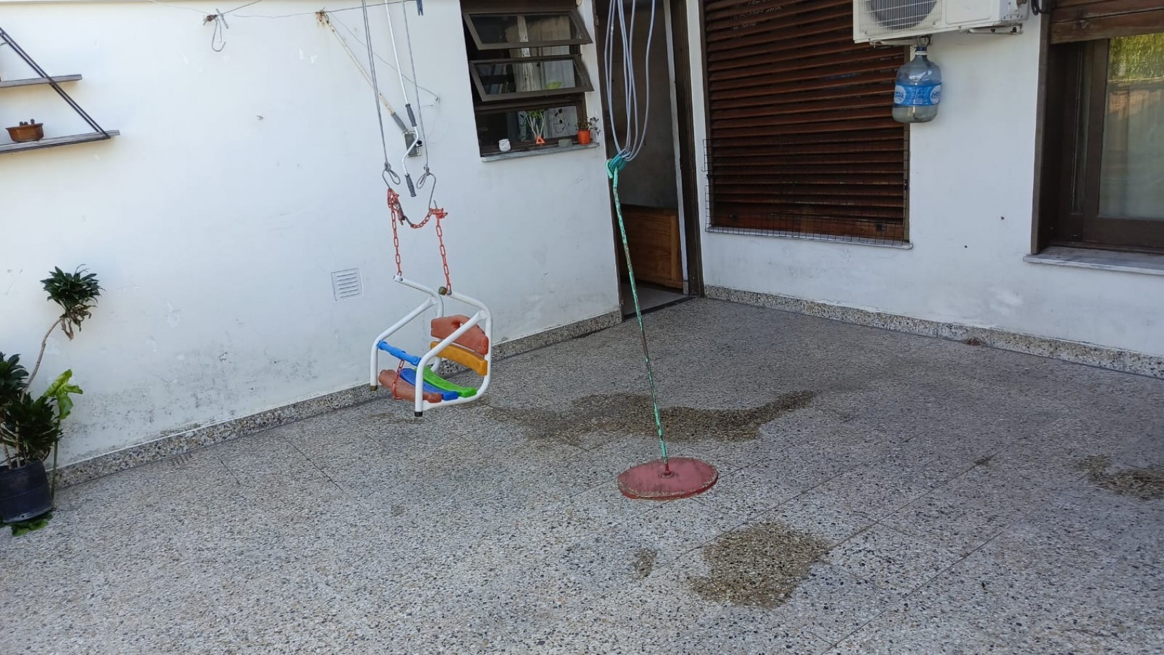 Amplio departamento 5 ambientes 