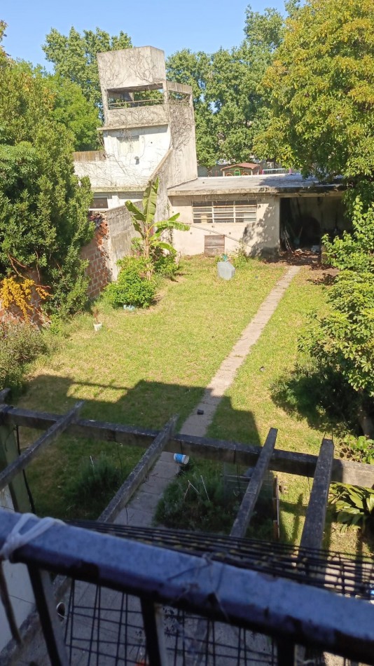 Amplio departamento 5 ambientes 