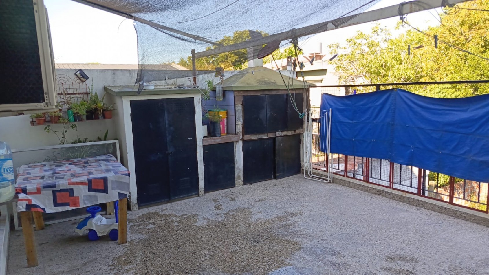 Amplio departamento 5 ambientes 