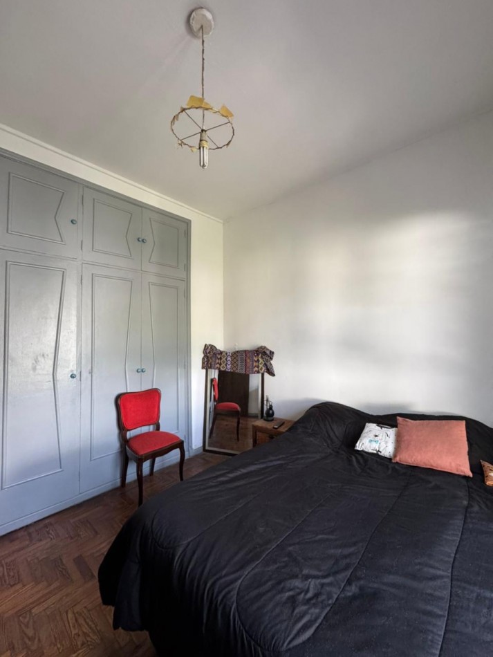 Chalet 4 ambientes - Acepta Permutas 