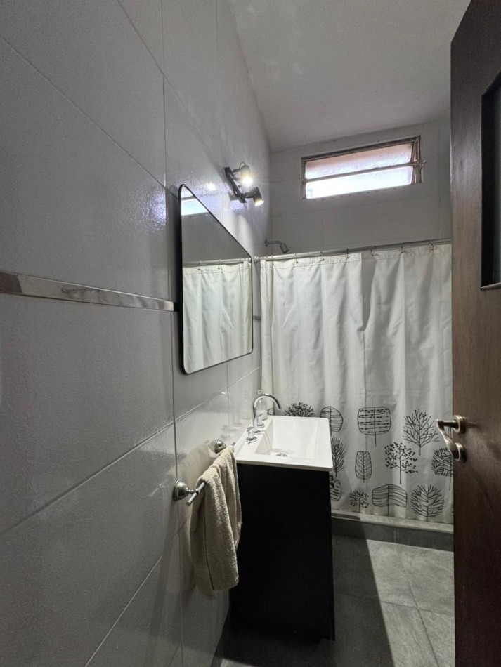 Chalet 4 ambientes - Acepta Permutas 