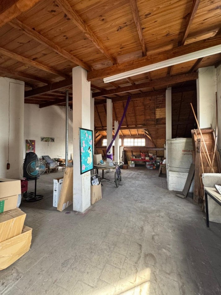 Chalet 4 ambientes - Acepta Permutas 