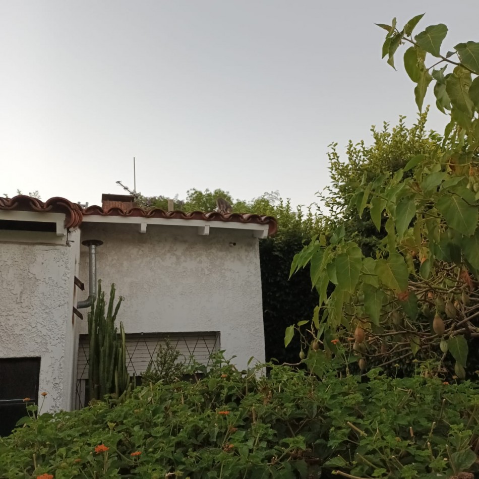 Chalet 4 ambientes - Apto credito 