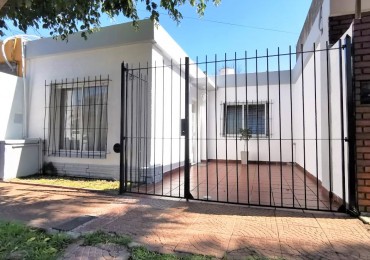 Casa en venta en Castelar Norte - 3 ambientes - Nuevo Valor!! 