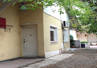 Montes de Oca 3000 - Casa en PH 3 amb 
