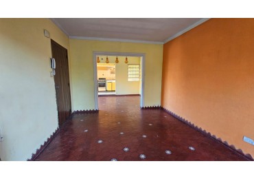 Salcedo 1300- Casa 3 ambientes en alquiler! 