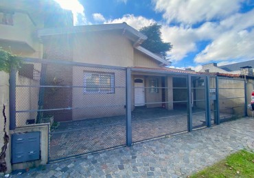 Hermosa casa en venta en Castelar Norte! 3 ambientes!