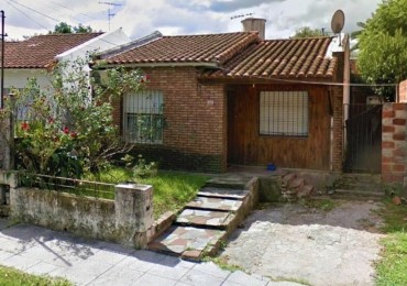 Chalet 3 ambientes a reciclar ! O lote Multifamiliar 