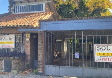 Chalet 5 ambientes a Reciclar por completo -Hermoso Lote 