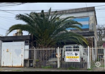 Casa americana 4 ambientes en 2 plantas 