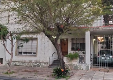 Venta en Block - 2 propiedades en un lote 